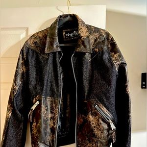 H & D “classic leather collection”